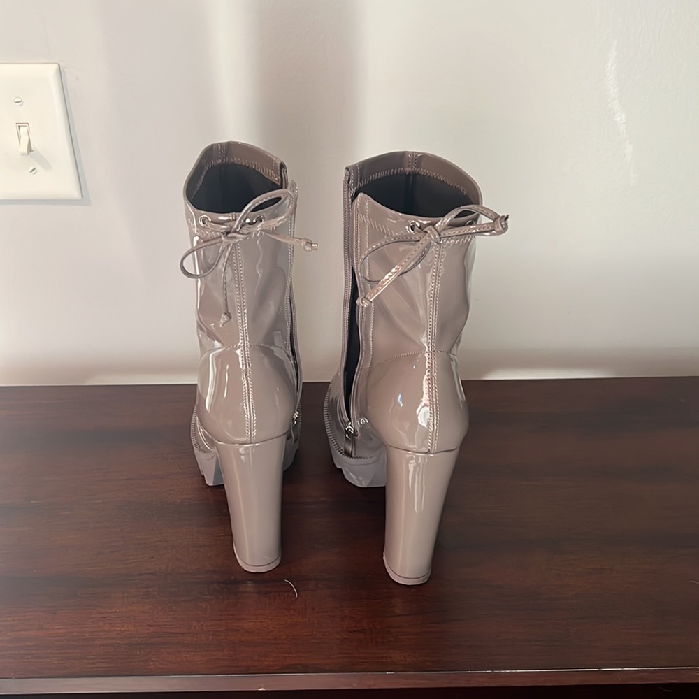 Shmexy boots - Picture 3 of 3